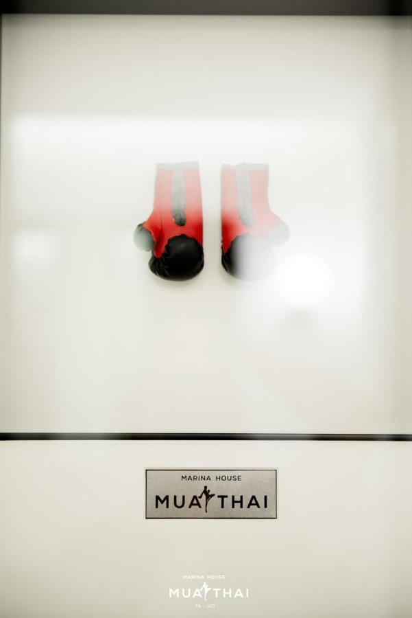 Marina House Muaythai Ta-Iad Phuket Chalong Exteriör bild