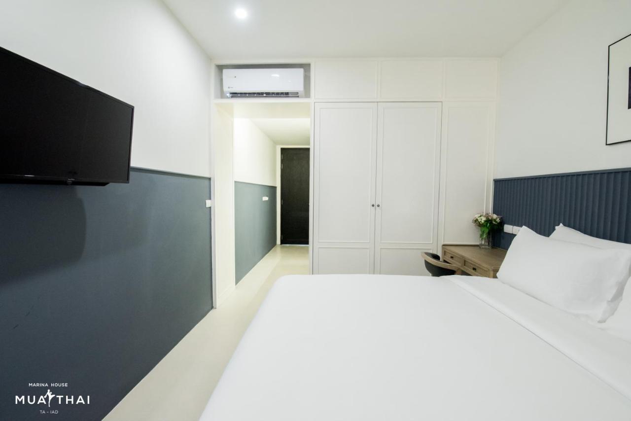 Marina House Muaythai Ta-Iad Phuket Chalong Exteriör bild
