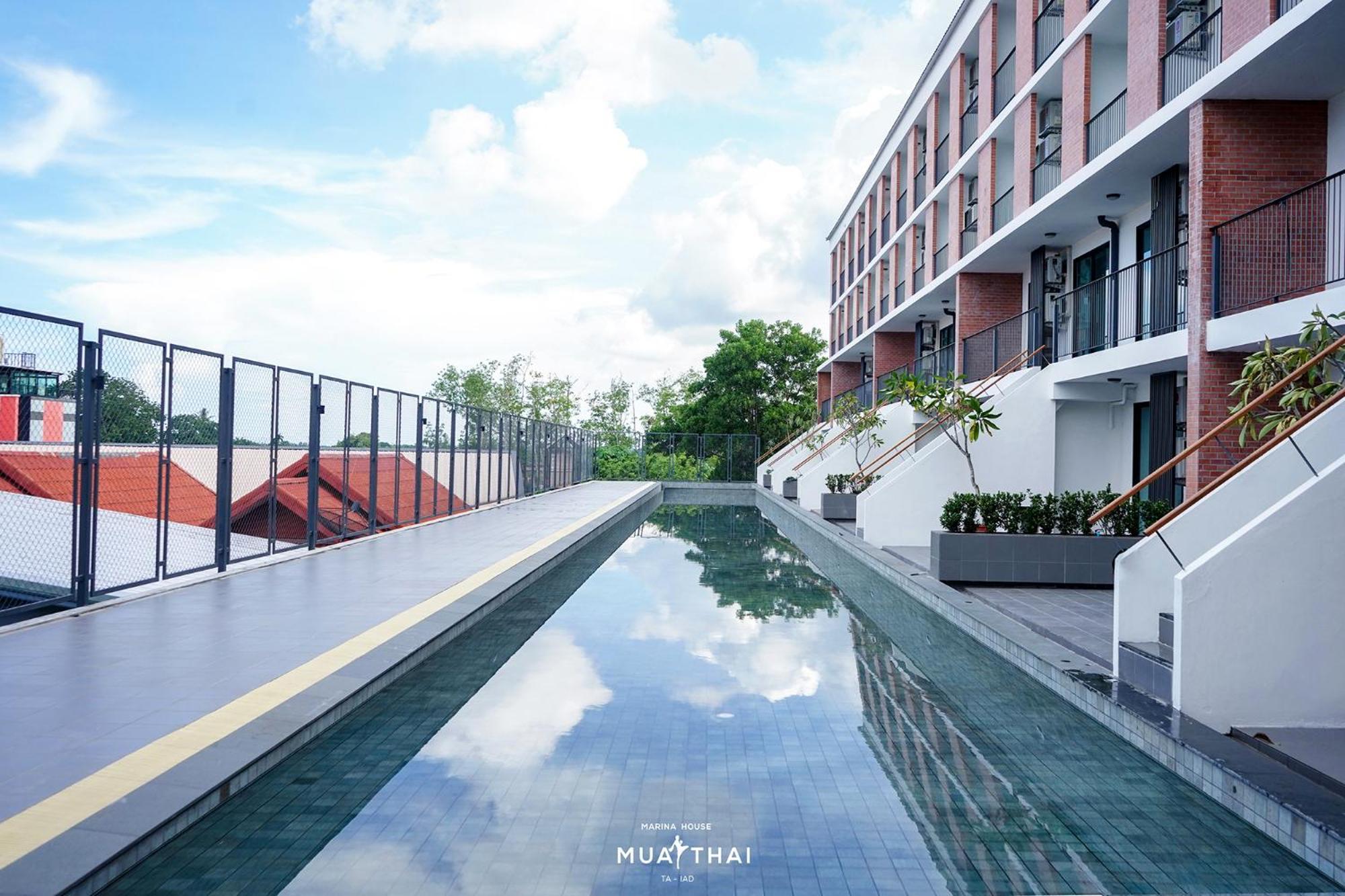 Marina House Muaythai Ta-Iad Phuket Chalong Exteriör bild