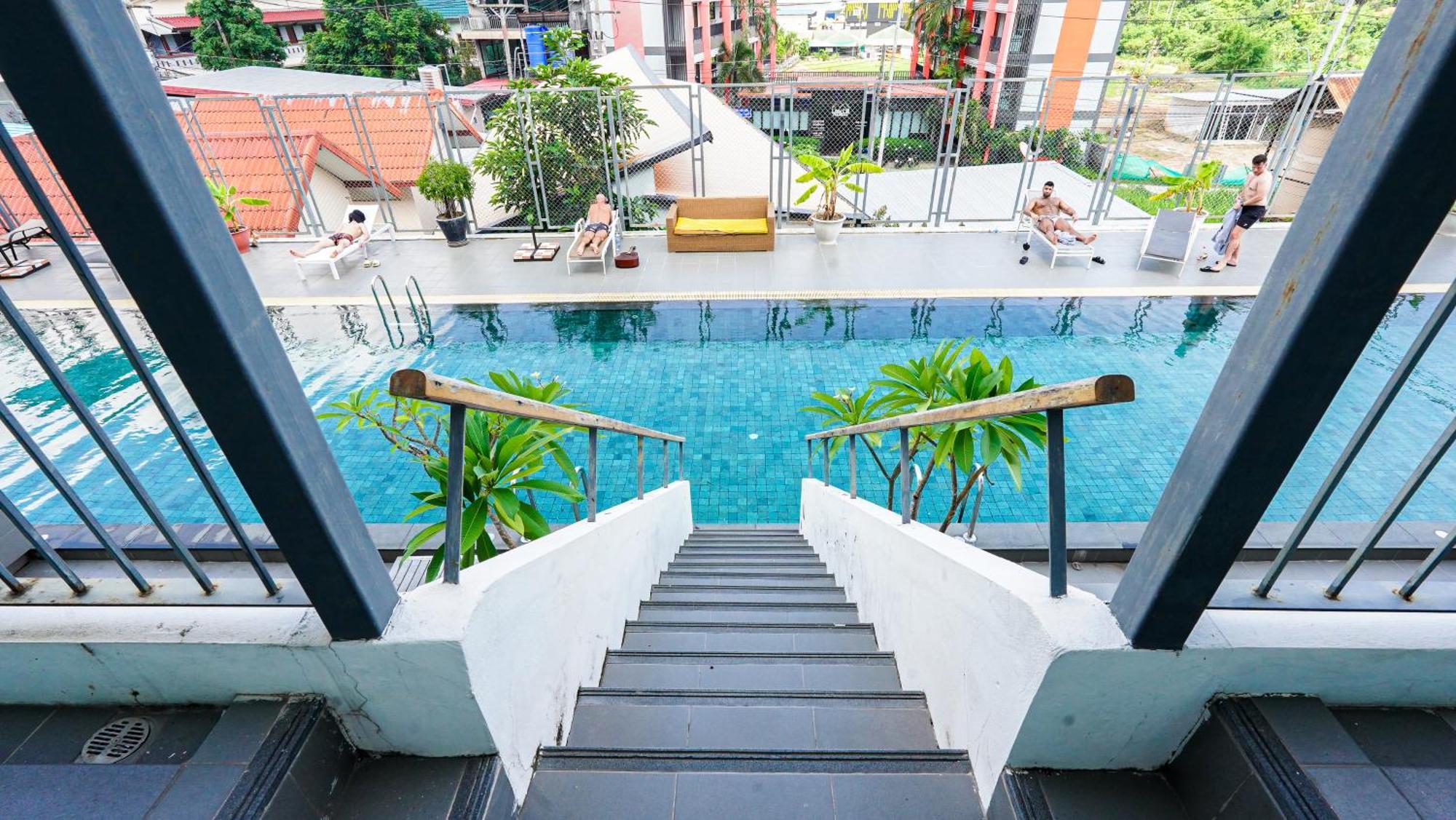 Marina House Muaythai Ta-Iad Phuket Chalong Exteriör bild