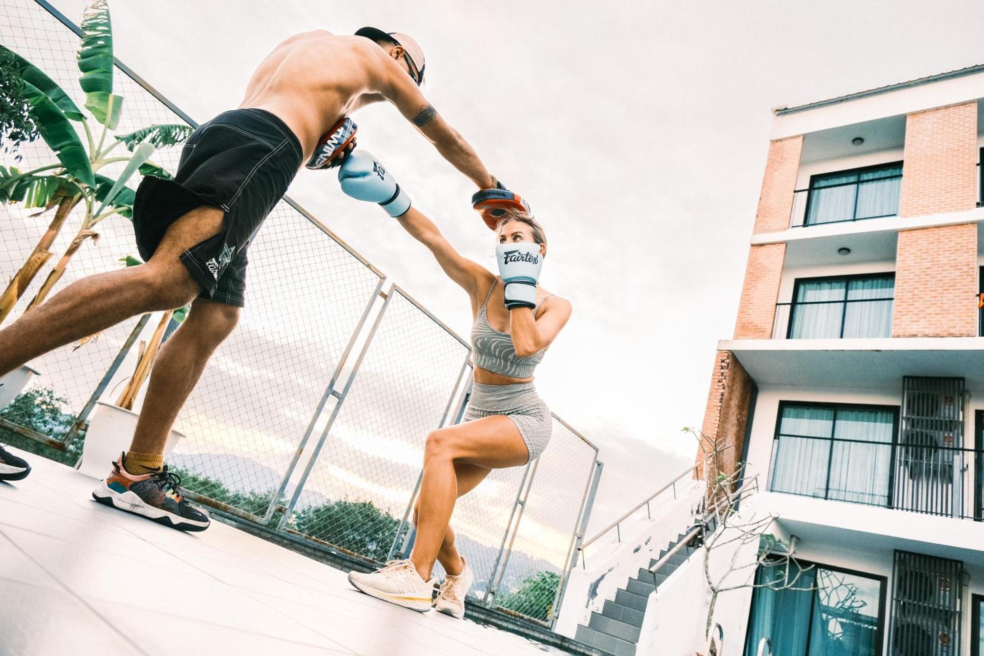Marina House Muaythai Ta-Iad Phuket Chalong Exteriör bild