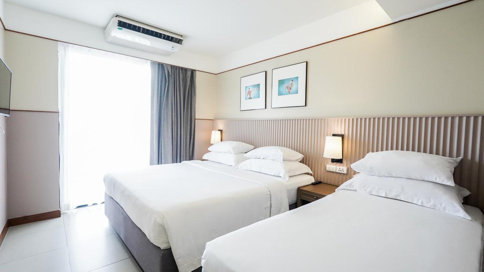 Marina House Muaythai Ta-Iad Phuket Chalong Exteriör bild