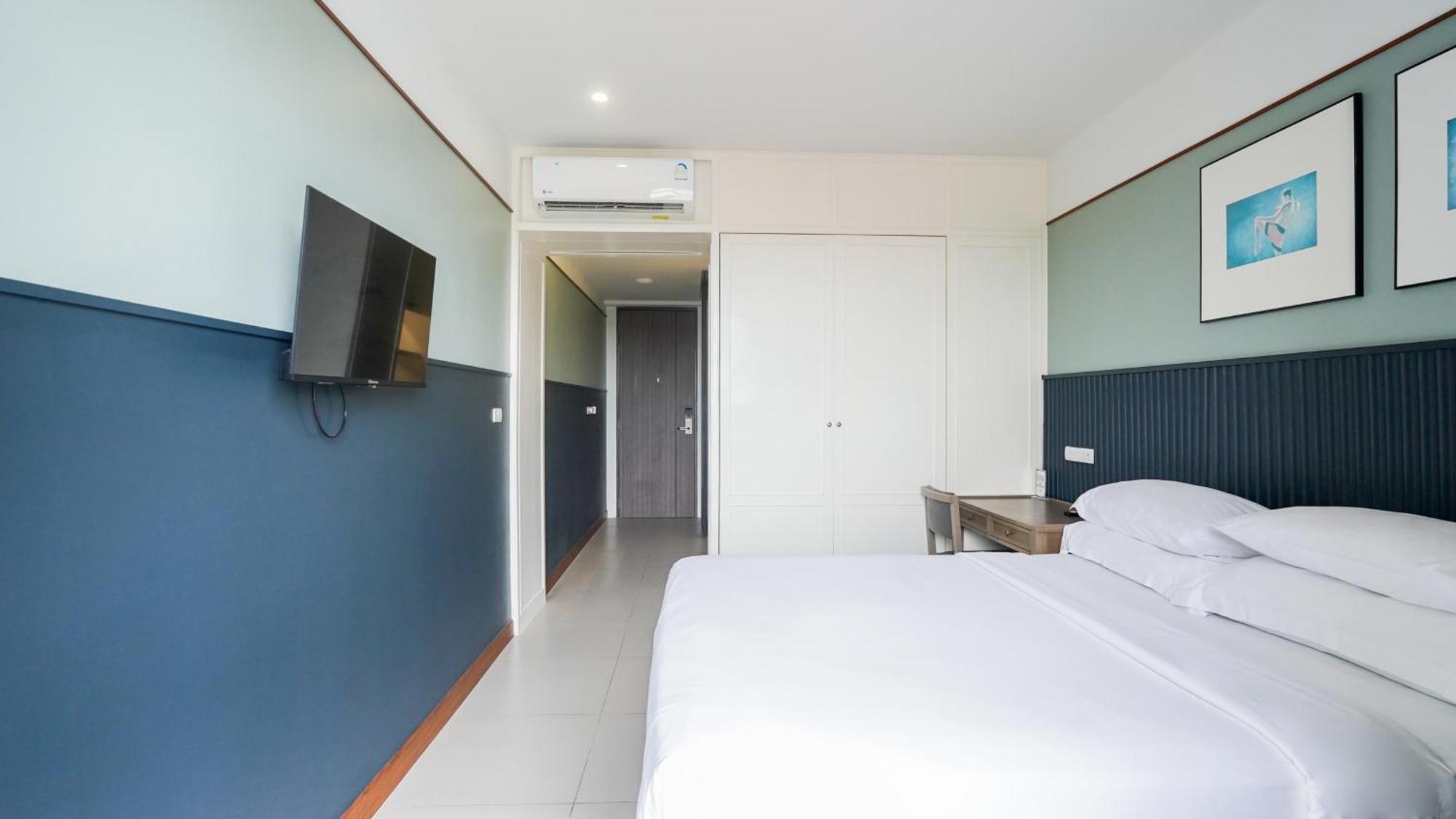 Marina House Muaythai Ta-Iad Phuket Chalong Exteriör bild